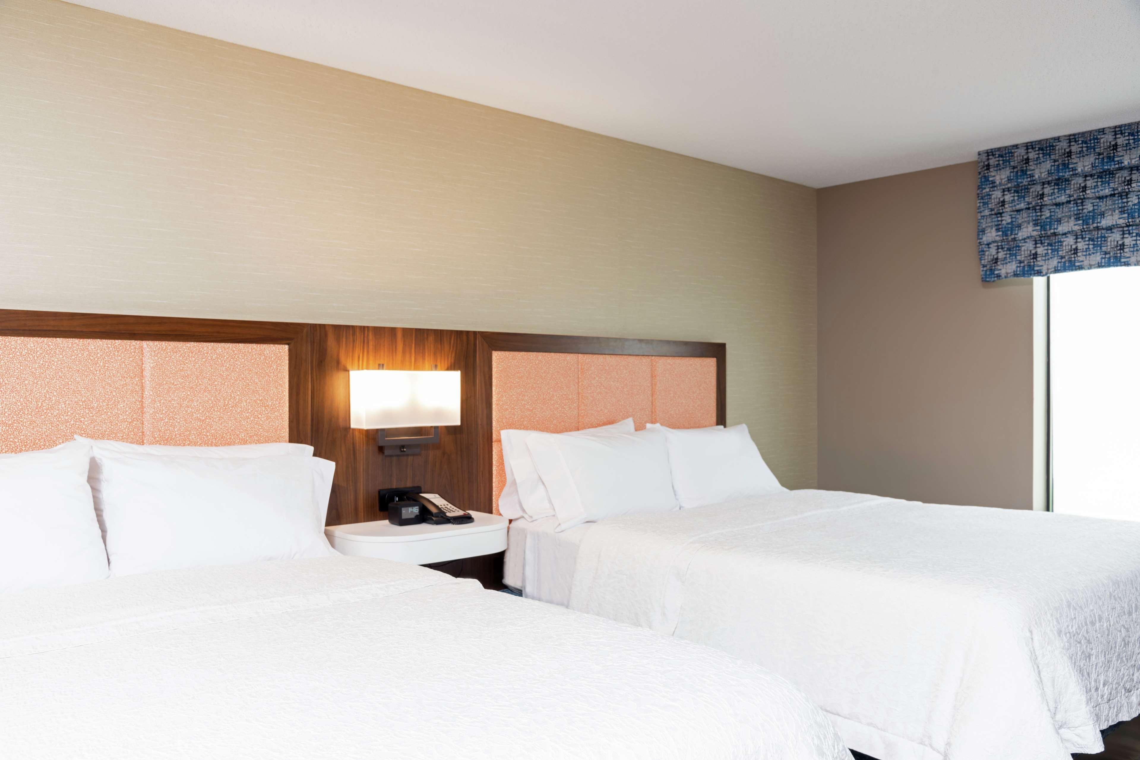 Hampton Inn & Suites Marshalltown Экстерьер фото
