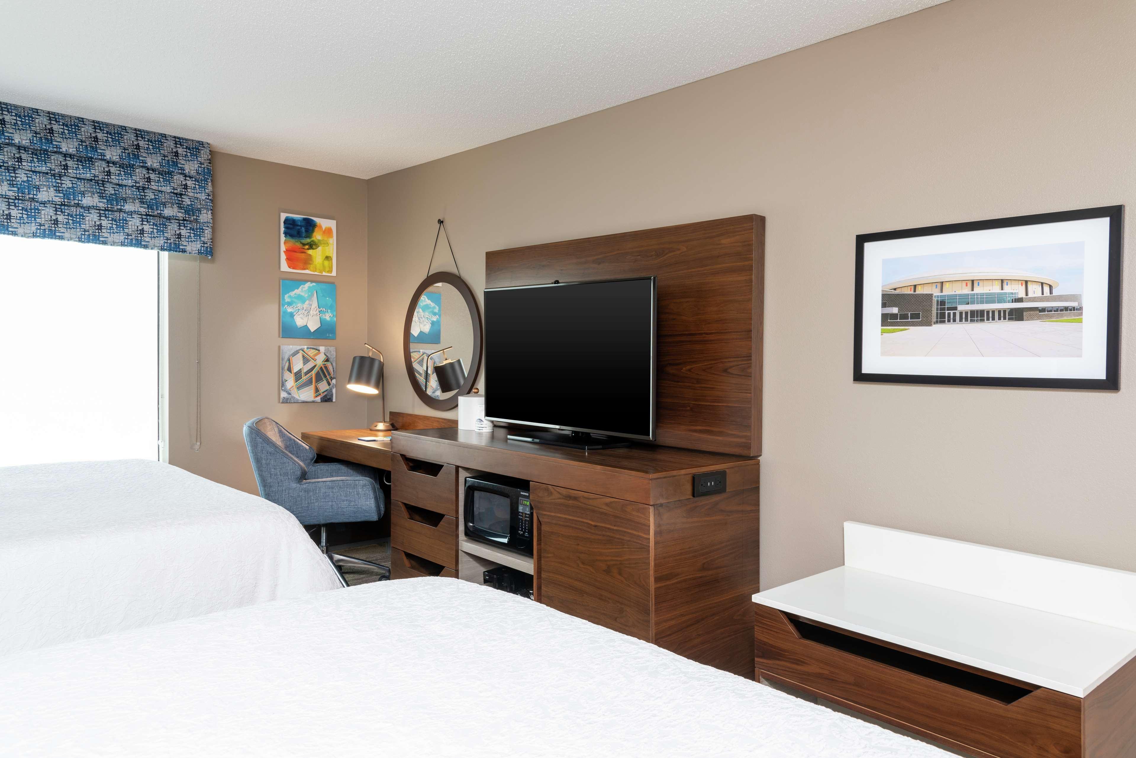 Hampton Inn & Suites Marshalltown Экстерьер фото