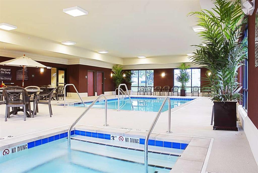 Hampton Inn & Suites Marshalltown Удобства фото
