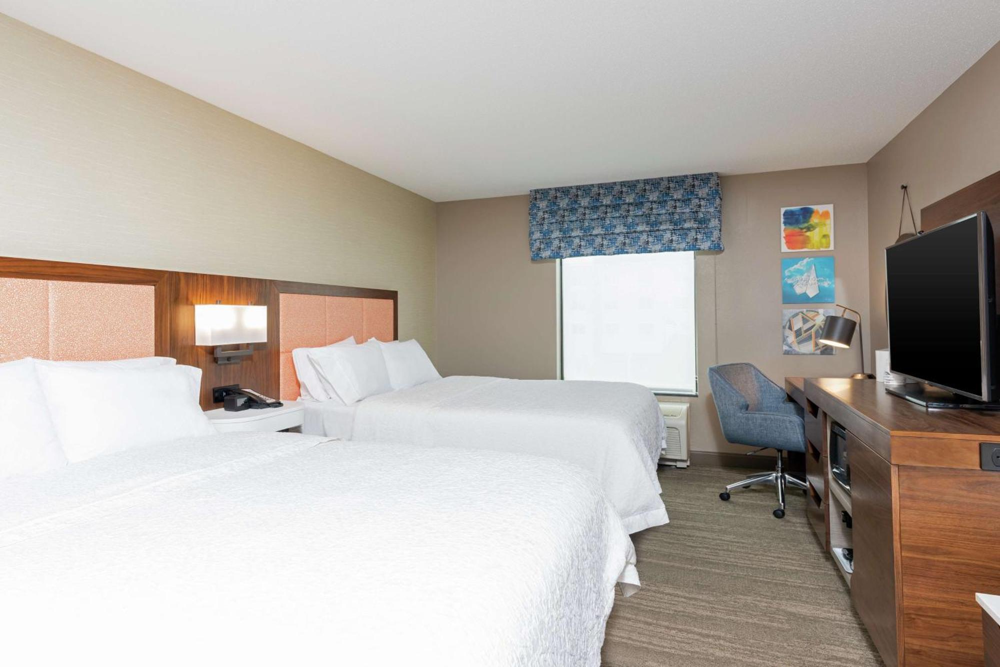 Hampton Inn & Suites Marshalltown Экстерьер фото