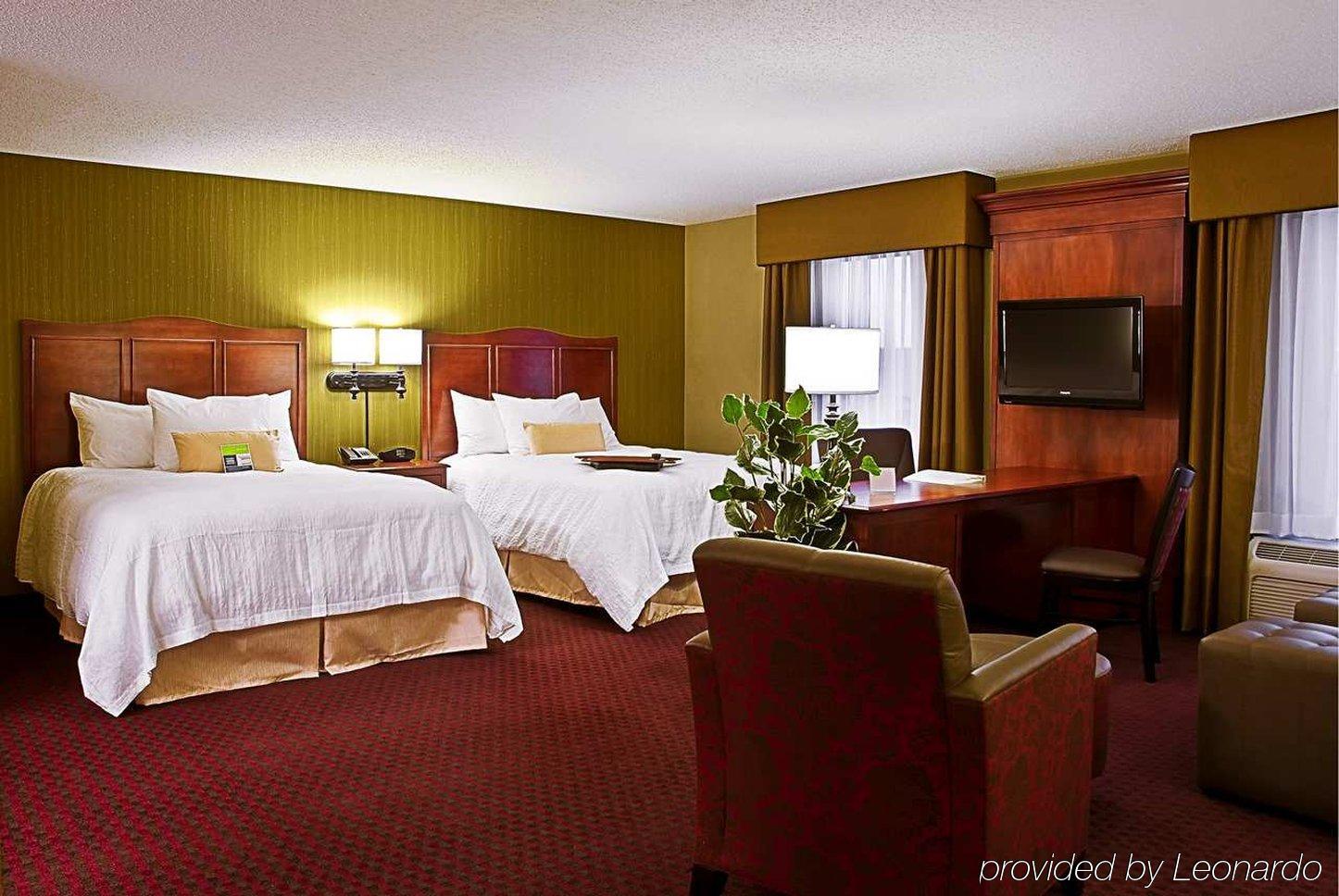 Hampton Inn & Suites Marshalltown Номер фото